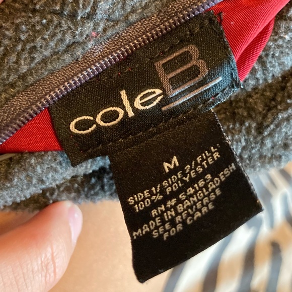 Reversible Dark Red + Gray Quilted Jacket - Picture 11 of 12